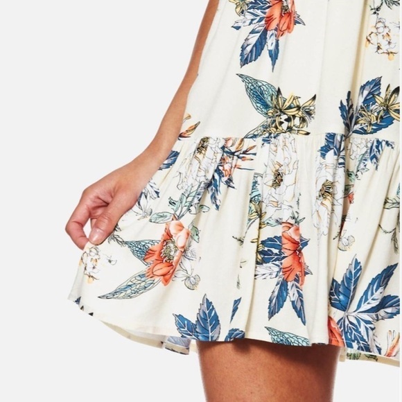 MINKPINK  Garden Party Halter Dress - Picture 5 of 8